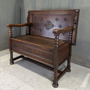 Attractive Medium to Dark Oak Monks Bench with Bobbin Legs (SOLD)