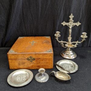 Antique American Communion Victorian Travelling Sick Call Set in Beautiful Oak Box (SOLD)