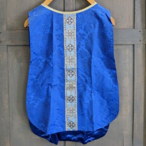 'Servers Tunic Royal Blue' with Gold Detail