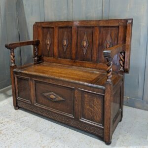Good Quality 1920's Vintage Oak Monks Bench with Carved Diamond Panels (SOLD)