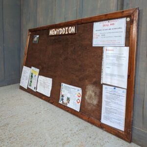 Very Large Welsh Church Notice Board 'Newyddion' (SOLD)