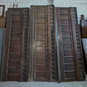 Nearly 9m Top Quality Antique Dark Oak Gothic Fronts Panelling Panels with Quatrefoils
