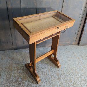 Glazed & Lockable Oak Book Display Case Stand