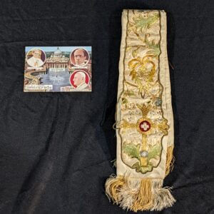 Lovely Vintage Heavily Embroidered Stole with Flowers Ferns & Crosses