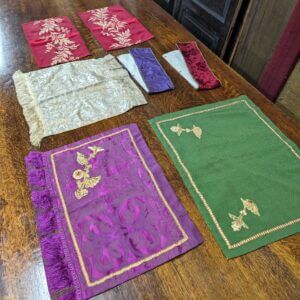 Small Assortment of Vintage Tabernacle Curtains & Fixings in Green Purple Red & Cream