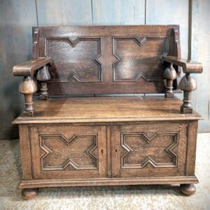 Heavy 'Multum in Parvo' Edwardian Oak Monks Bench of Charles II Design