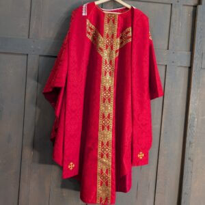 Modern Red & Gold Chasuble & Stole As New