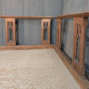 Double Sided Vintage Gothic Oak Short Rails Railings