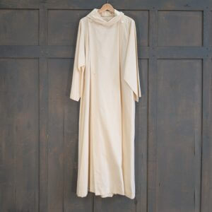 Pale Cream Clerical Clergy Alb