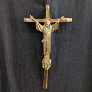 Modern Polished Brass 'Christ the Redeemer' Wall Hanging Crucifix